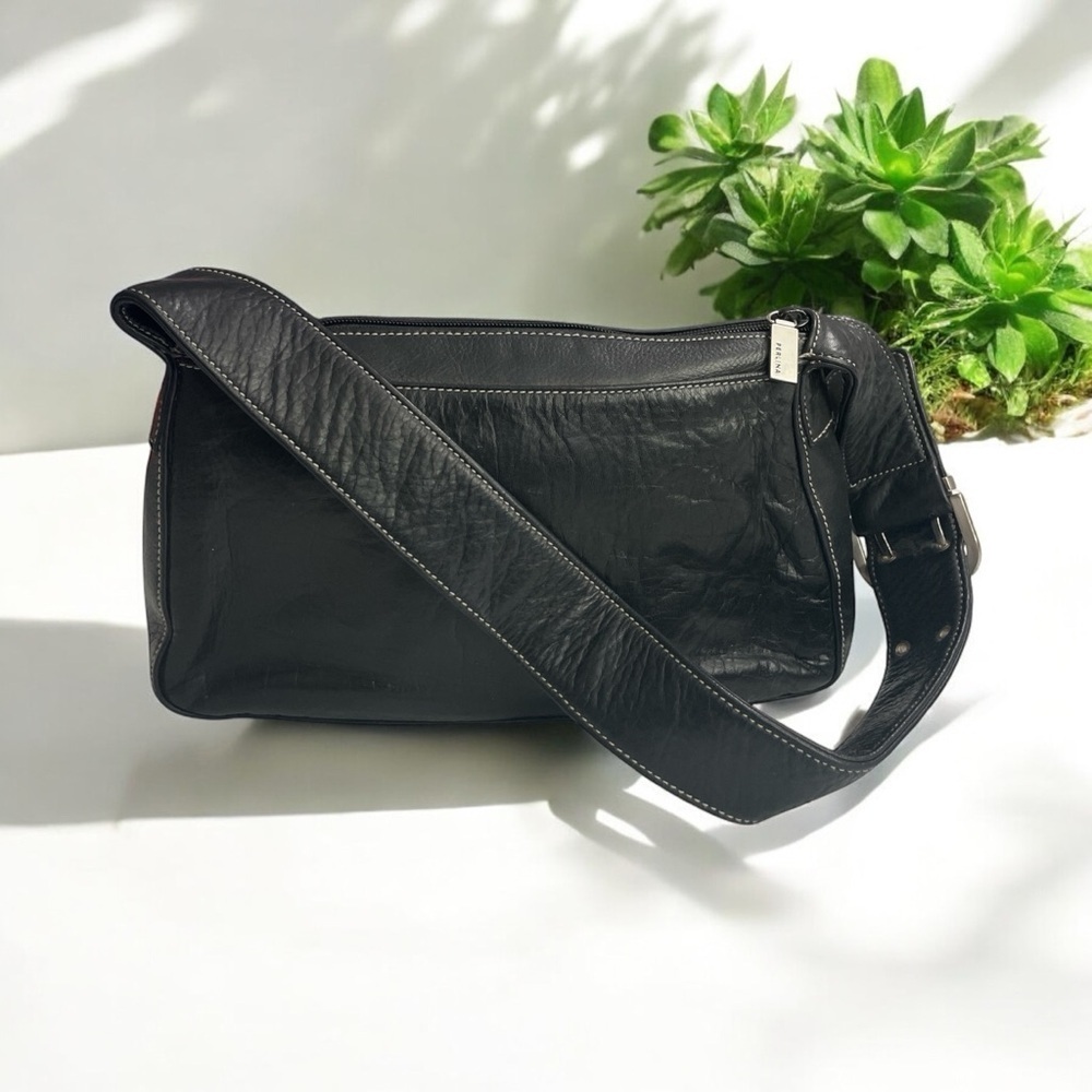 Perlina New York Black Leather Shoulder Bag, Pruse.